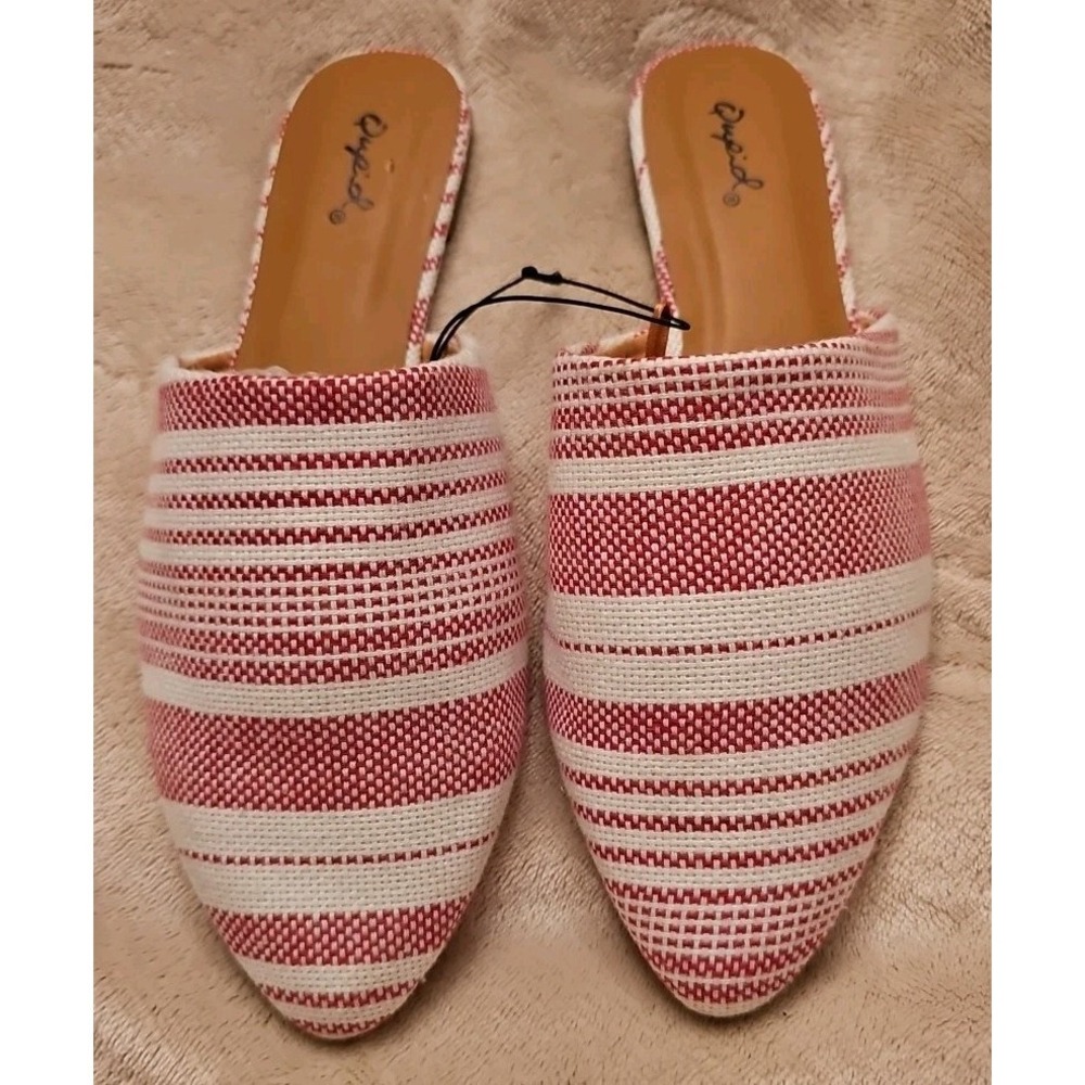 Qupid Swirl 126 Flat Red/Beige Women's Slip On Mule Loafers Size 7.5 US NEW